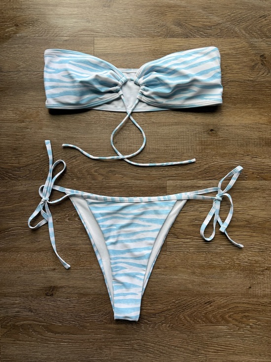 SHEIN Other - SHEIN Light Blue & White Striped Bandeau Tie-Side Bikini Set